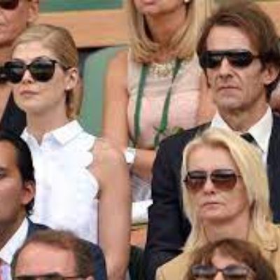 Photo of Solo Uniacke father, Robie Uniacke and mother, Rosamund Pike. 